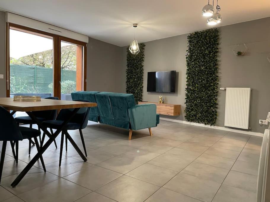 O Calme Cosy - Jardins Et - Experience Unique - Wifi Gratuit - Parking Gratuite Appartement *